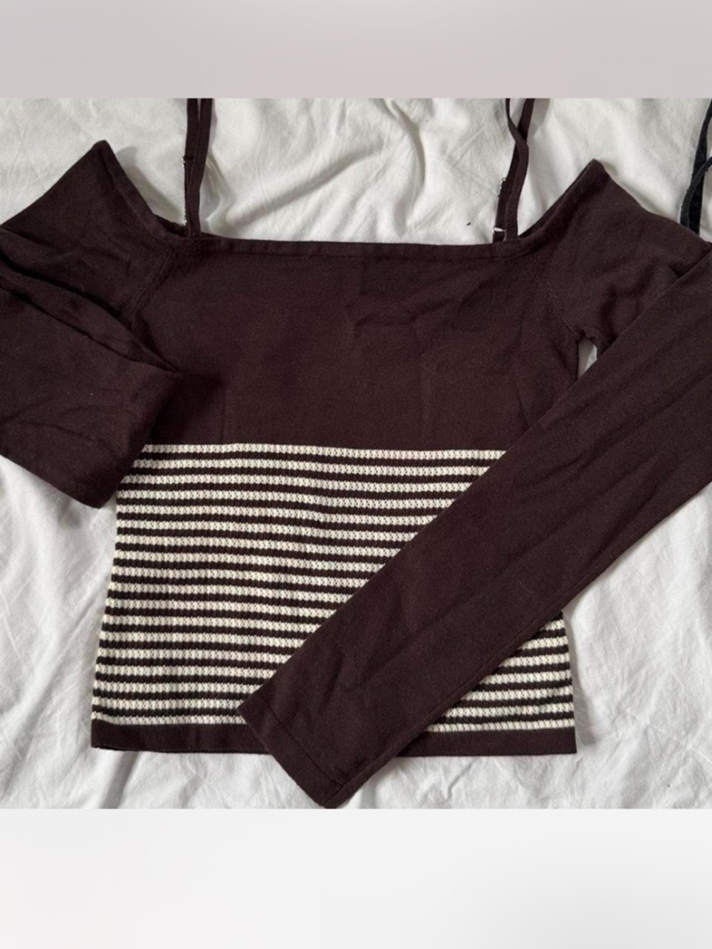 Edikted chocolate brown sweater